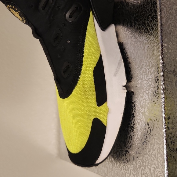 NIKE AIR HUARACHE DRUFT BLACK VOLT. Size 12 - Picture 10 of 12